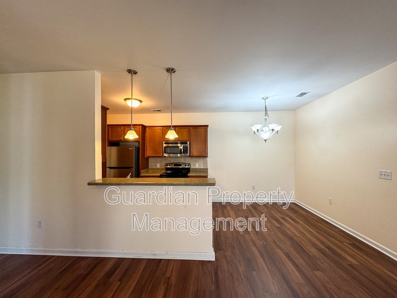 Charming 3 Bed 2 Bath Condo in Fayetteville property image