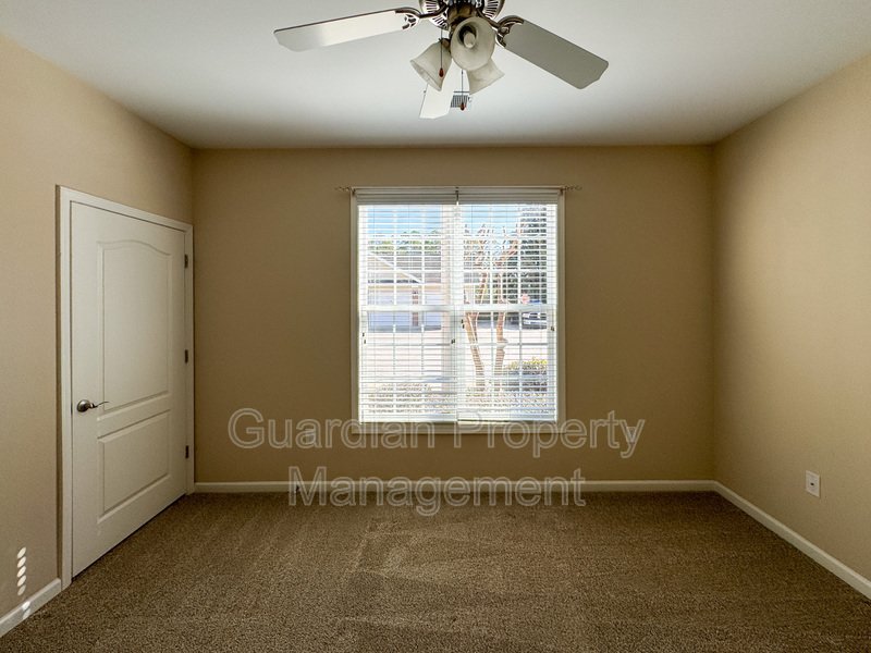 Charming 3 Bed 2 Bath Condo in Fayetteville property image