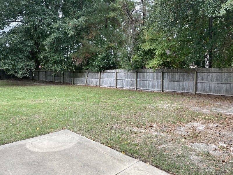 Cute 3 Bed 2 Bath with Fenced Yard property image