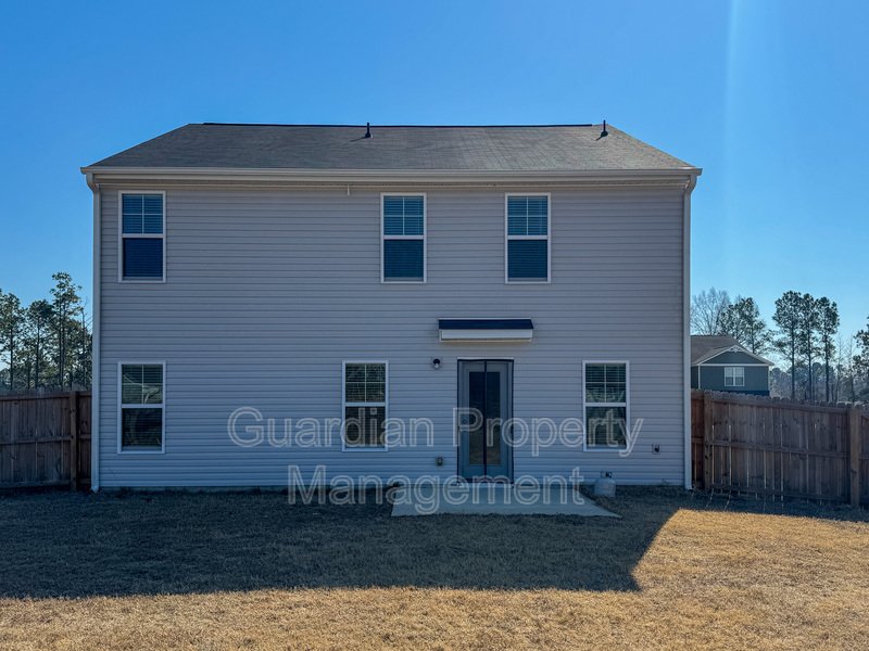 Spacious 4 Bed 2.5 Bath Home with Flex Rooms property image