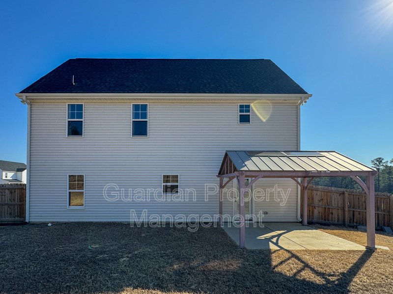 Beautiful 4 Bed 3 Bath Home with Bonus Room property image