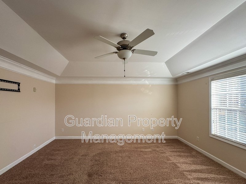 Lovely 3 Bed 2.5 Bath Townhome with Community Amenities property image