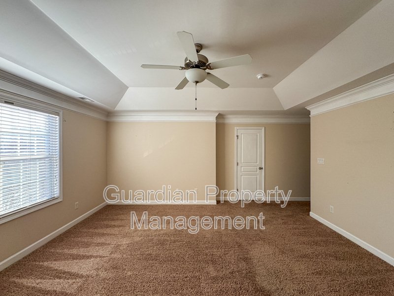 Lovely 3 Bed 2.5 Bath Townhome with Community Amenities property image