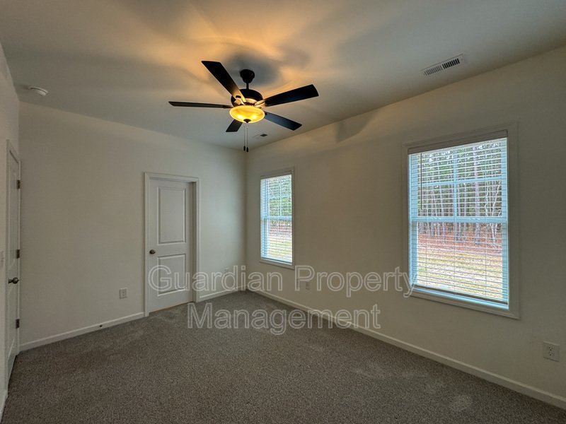 Beautiful 3 Bed 2 Bath Home in Raeford property image