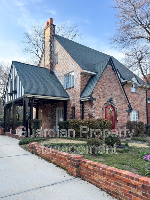 Stunning 4 Bed 4 Bath Haymount Home property image