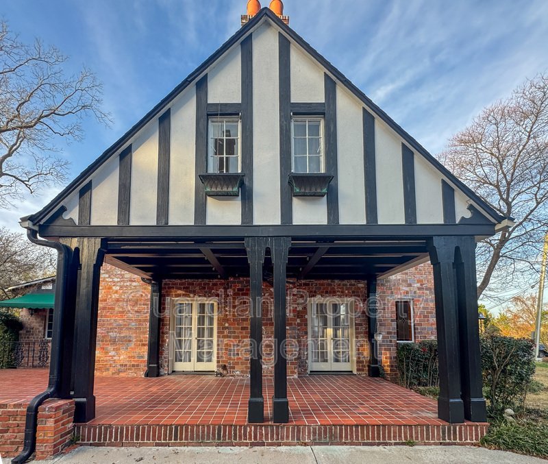 Stunning 4 Bed 4 Bath Haymount Home property image