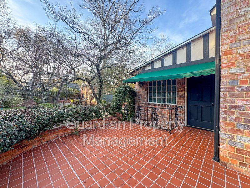 Stunning 4 Bed 4 Bath Haymount Home property image