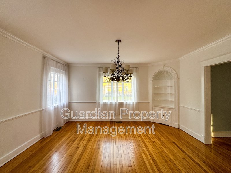 Stunning 4 Bed 4 Bath Haymount Home property image