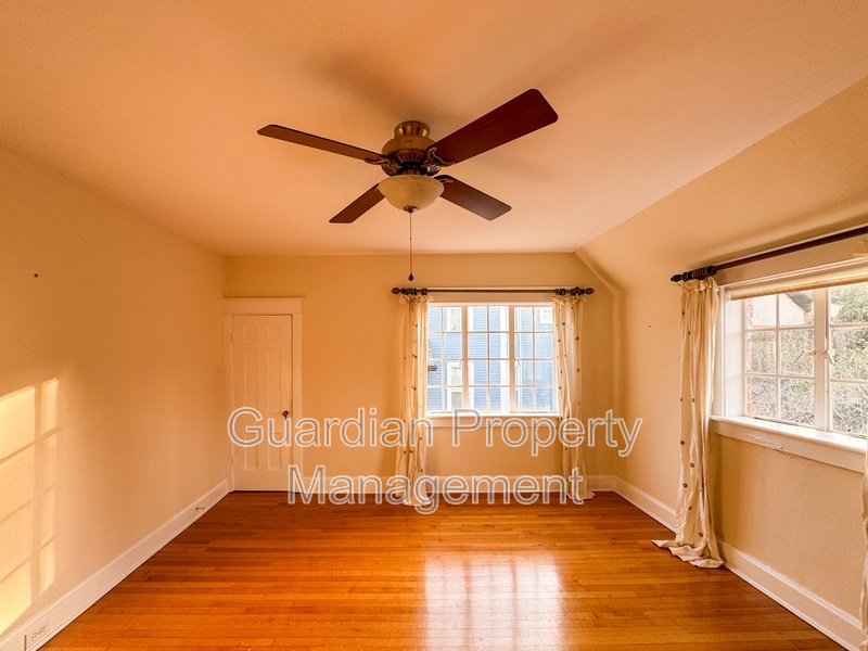 Stunning 4 Bed 4 Bath Haymount Home property image