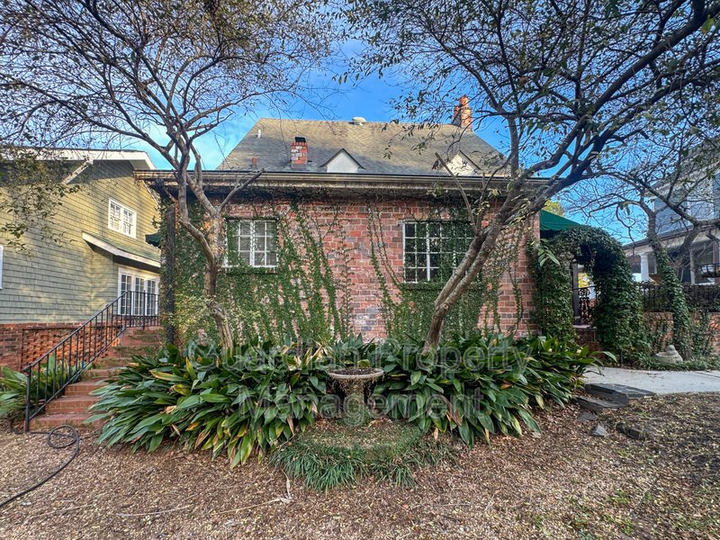 Stunning 4 Bed 4 Bath Haymount Home property image