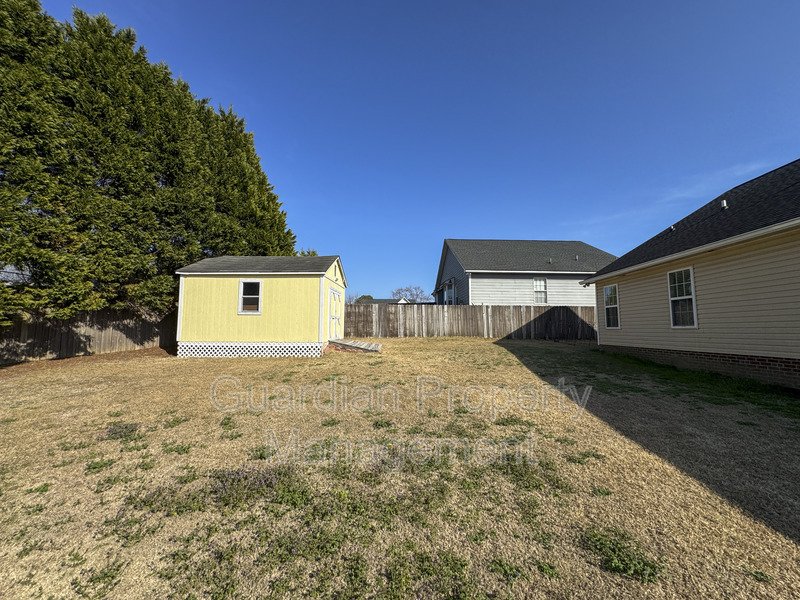 Lovely 3 Bed 2 Bath Home with Bonus Room property image