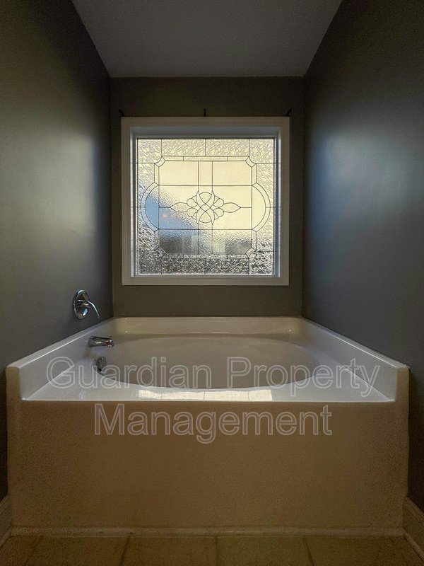 Lovely 3 Bed 2.5 Bath Home in Fayetteville property image