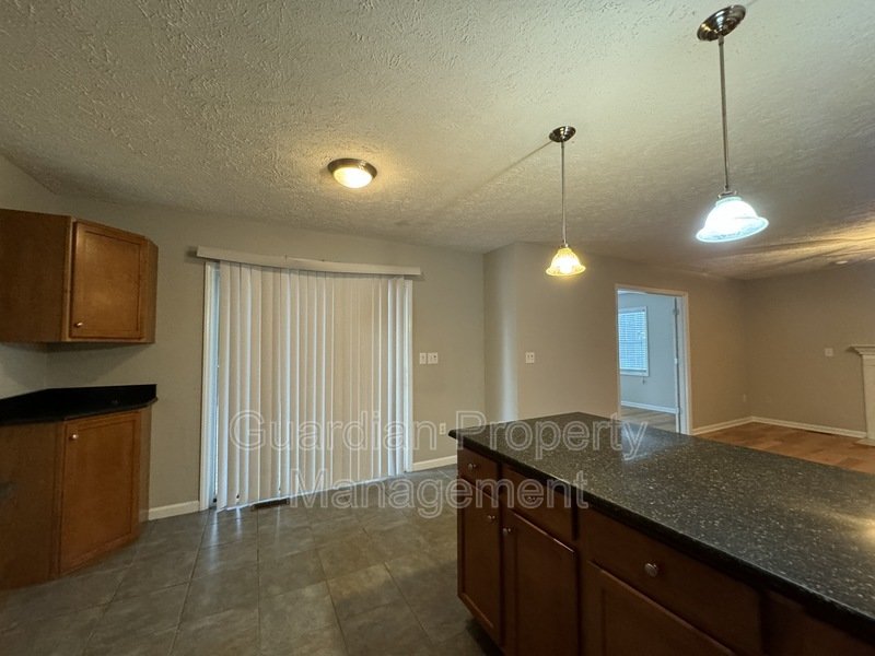 Spacious 4 Bed 2.5 Bath Home in Carolina Lakes property image