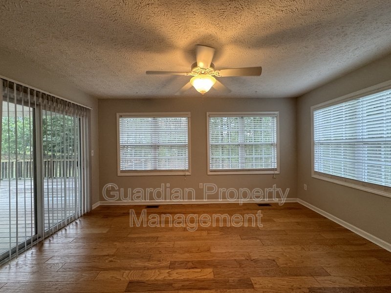 Spacious 4 Bed 2.5 Bath Home in Carolina Lakes property image