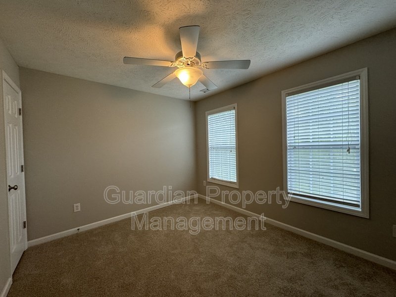 Spacious 4 Bed 2.5 Bath Home in Carolina Lakes property image