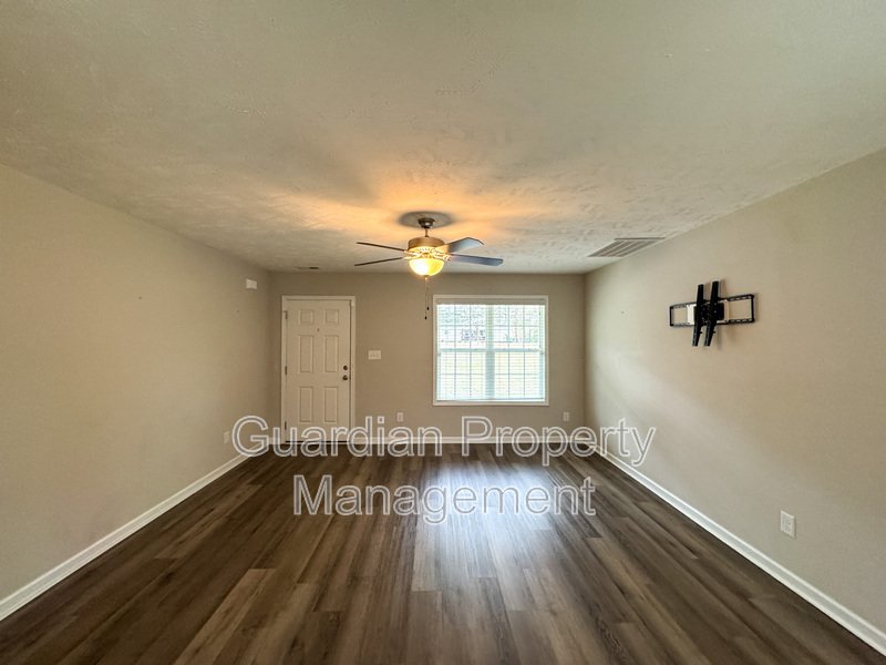 Well-Maintenance 4 Bed 2.5 Bath Hoke County Home property image