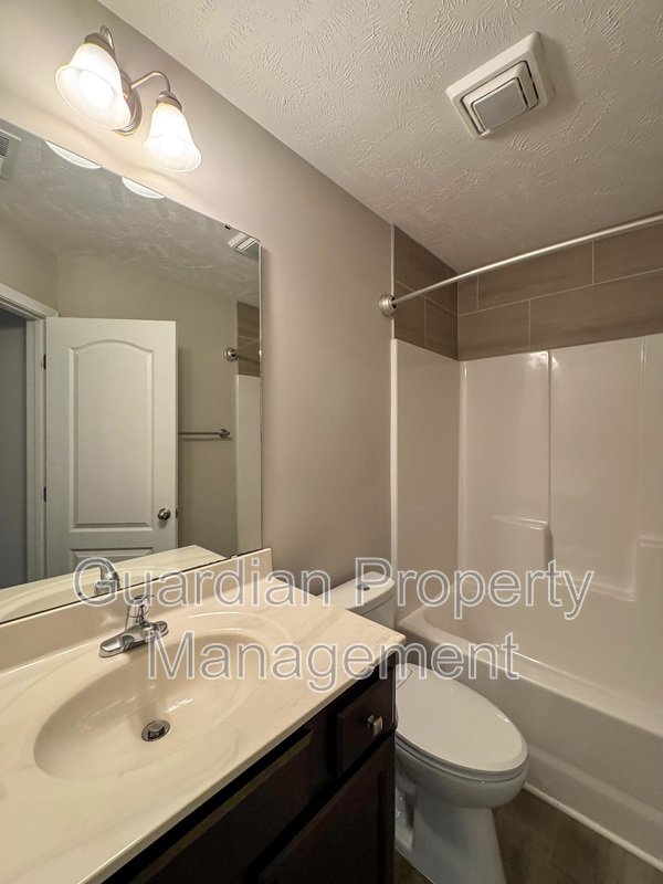 Well-Maintenance 4 Bed 2.5 Bath Hoke County Home property image