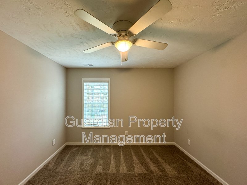 Well-Maintenance 4 Bed 2.5 Bath Hoke County Home property image