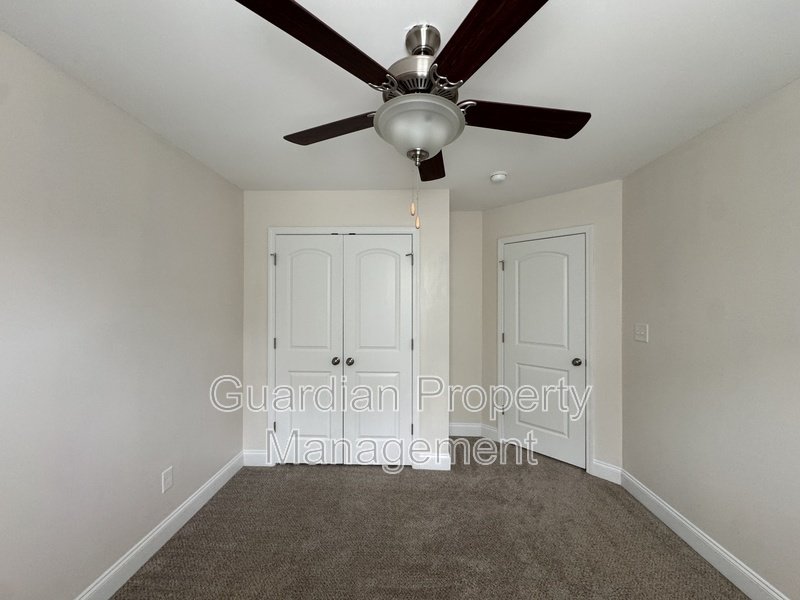 Beautiful 4 Bed 2.5 Bath Home with Fenced Backyard property image