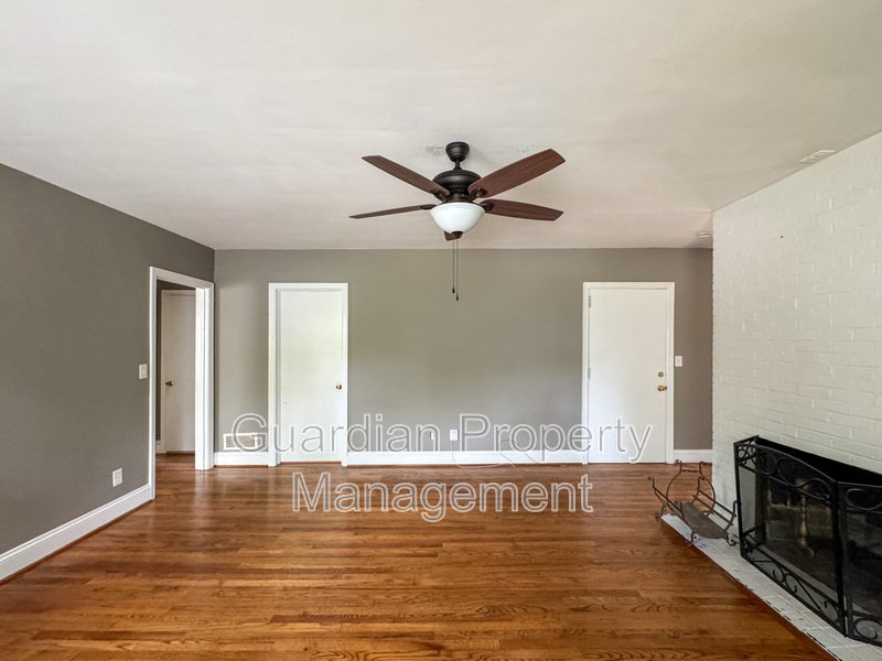 Charming 3 Bed 2 Bath Fayetteville Home property image