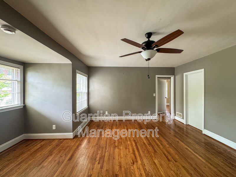 Charming 3 Bed 2 Bath Fayetteville Home property image
