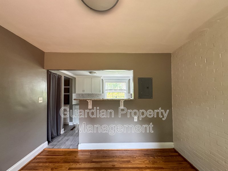 Charming 3 Bed 2 Bath Fayetteville Home property image