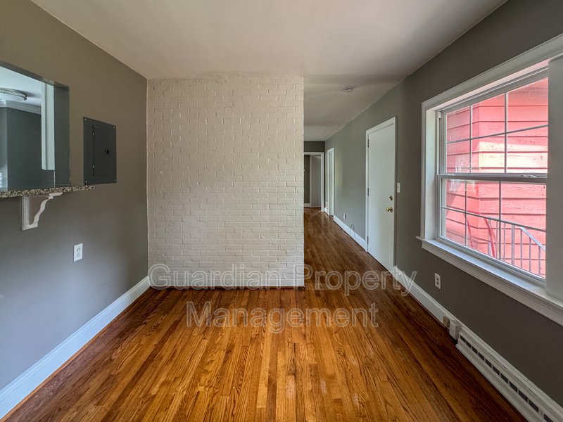 Charming 3 Bed 2 Bath Fayetteville Home property image