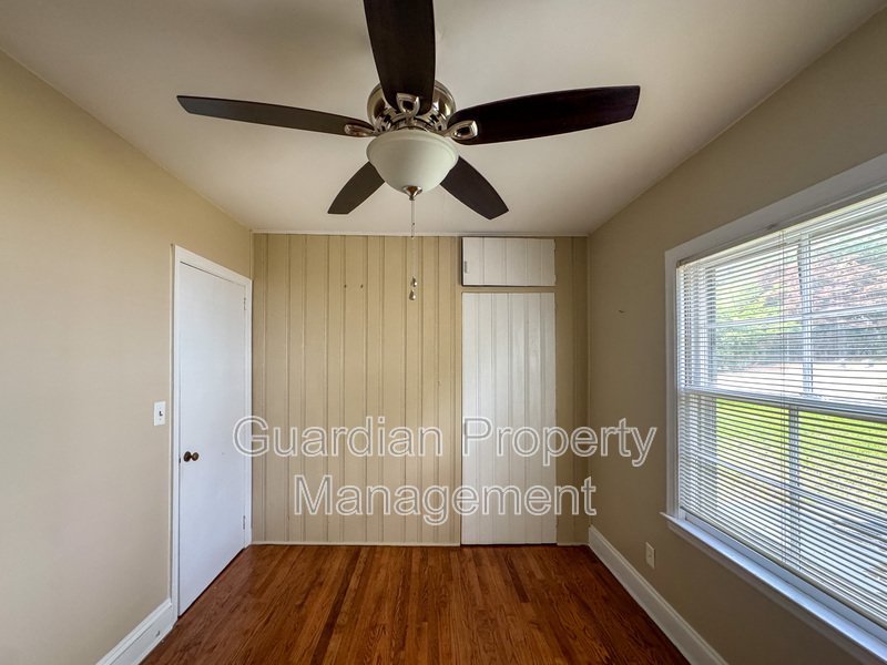 Charming 3 Bed 2 Bath Fayetteville Home property image