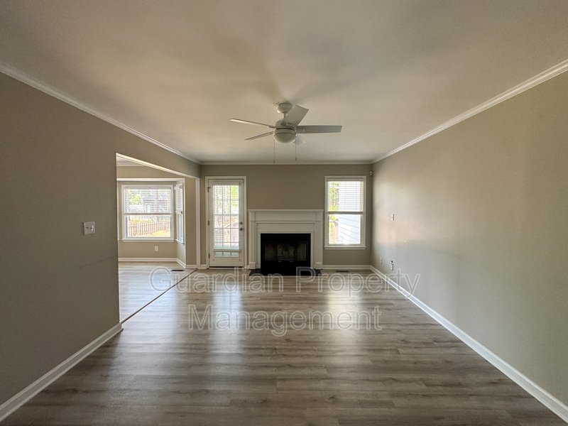 Charming 4 Bed 2 Bath Home in Jack Britt property image