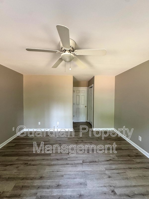 Charming 4 Bed 2 Bath Home in Jack Britt property image
