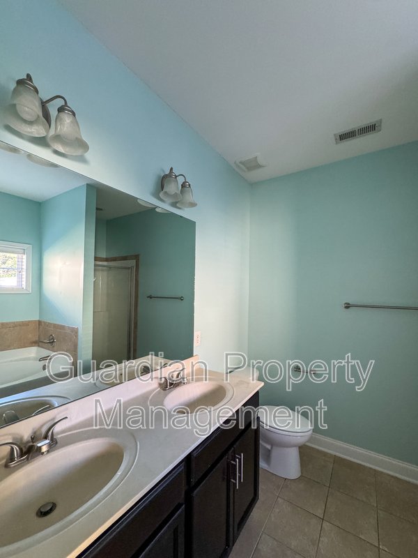 Attractive 3 Bed 2 Bath Home in Westgate property image