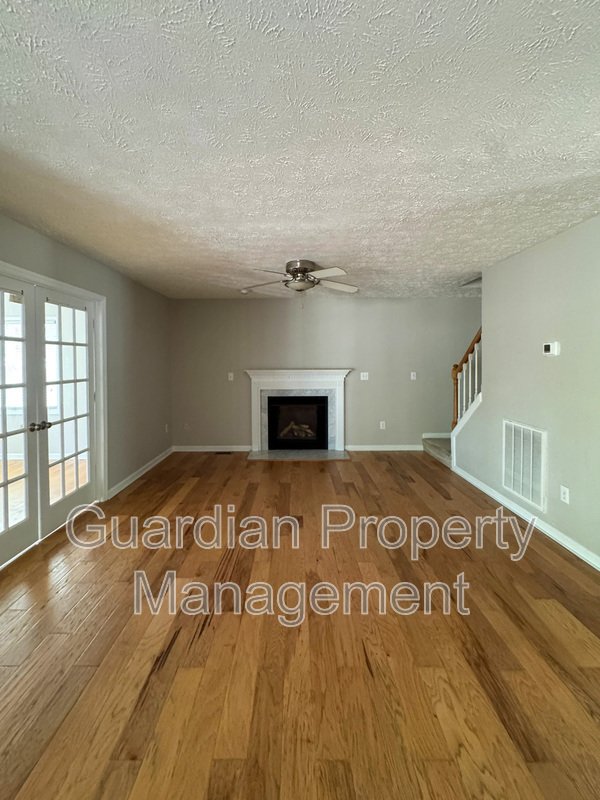Spacious 4 Bed 2.5 Bath Home in Carolina Lakes property image