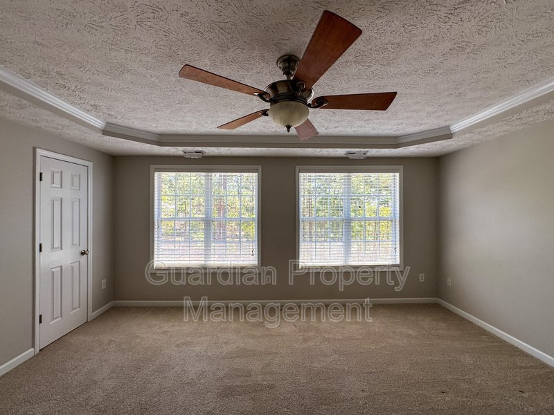 Spacious 4 Bed 2.5 Bath Home in Carolina Lakes property image