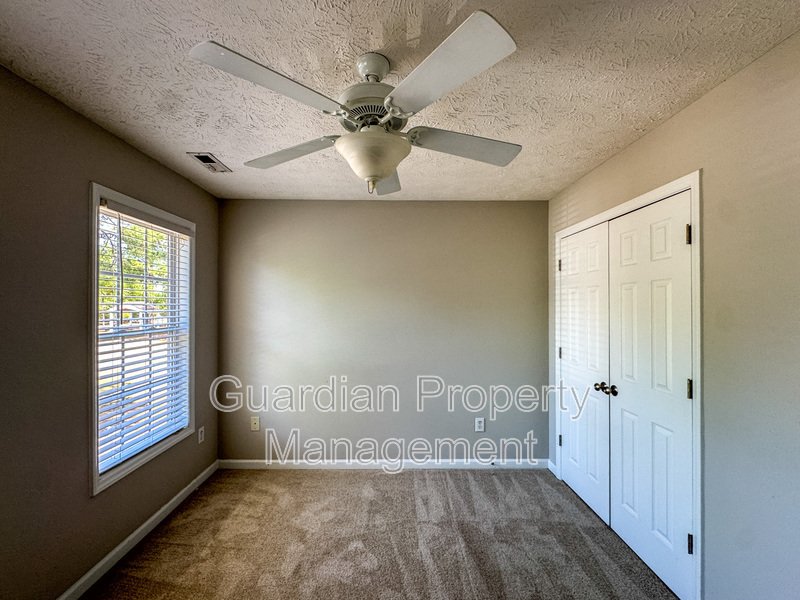Spacious 4 Bed 2.5 Bath Home in Carolina Lakes property image