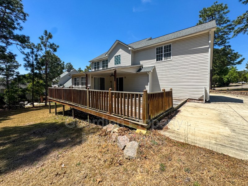 Spacious 4 Bed 2.5 Bath Home in Carolina Lakes property image