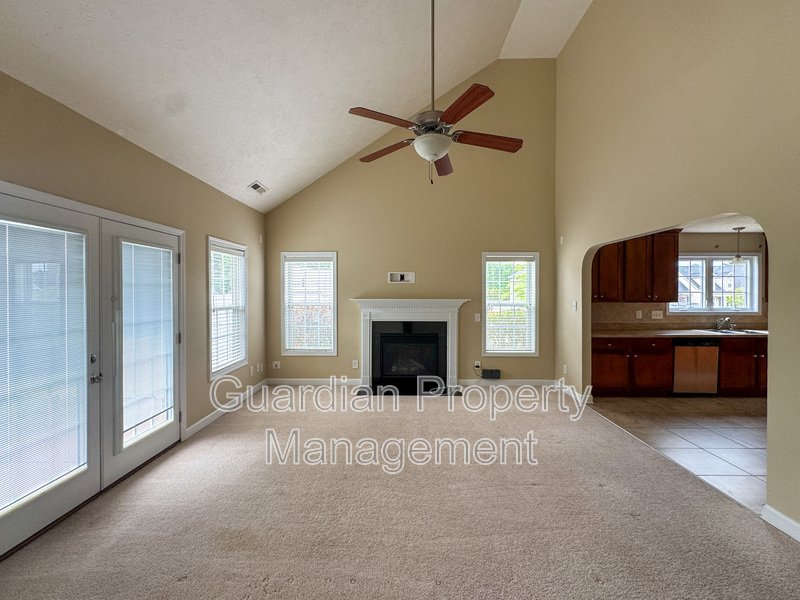 Gorgeous 3 Bed 2.5 Bath Home on Corner Lot property image