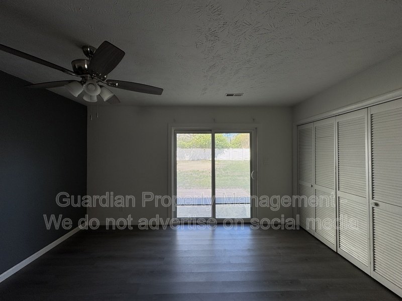 Charming 3 Bed 2 Bath Home with Fenced Yard property image