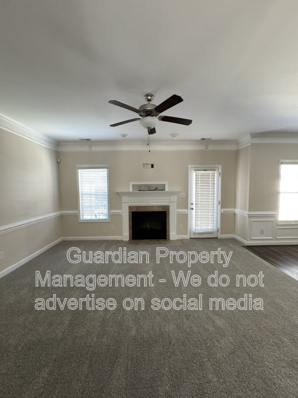 Lovely 3 Bed 2.5 Bath Townhome with Community Amenities property image