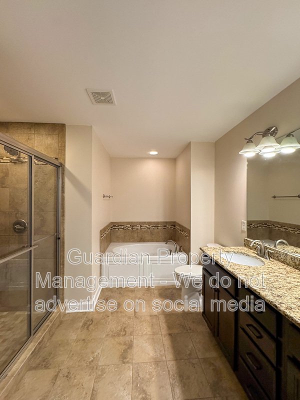 Lovely 3 Bed 2.5 Bath Townhome with Community Amenities property image
