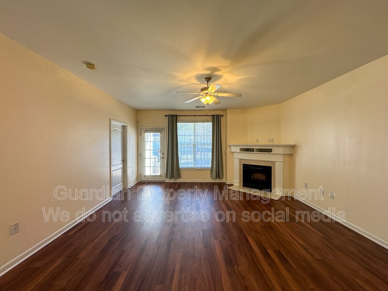 Charming 3 Bed 2 Bath Condo in Fayetteville property image