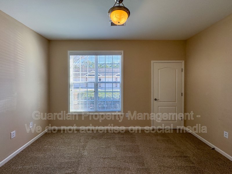 Charming 3 Bed 2 Bath Condo in Fayetteville property image