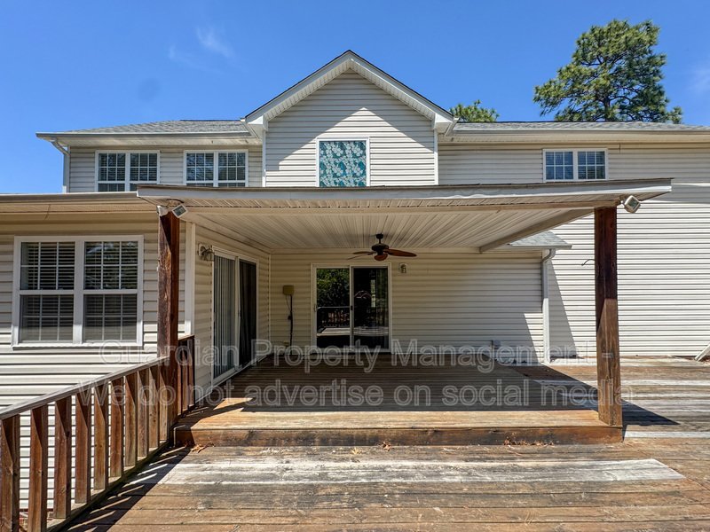 Spacious 4 Bed 2.5 Bath Home in Carolina Lakes property image