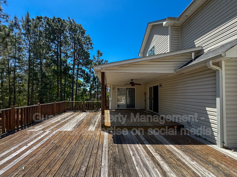 Spacious 4 Bed 2.5 Bath Home in Carolina Lakes property image