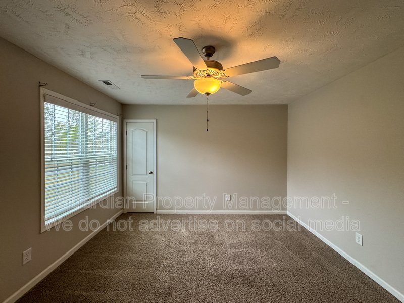 Well-Maintenance 4 Bed 2.5 Bath Hoke County Home property image