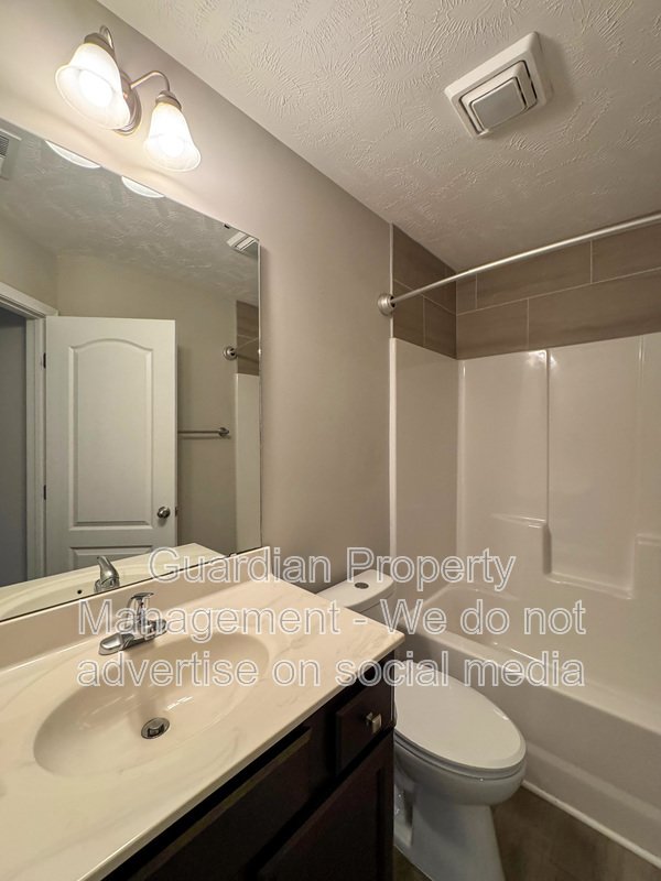 Well-Maintenance 4 Bed 2.5 Bath Hoke County Home property image
