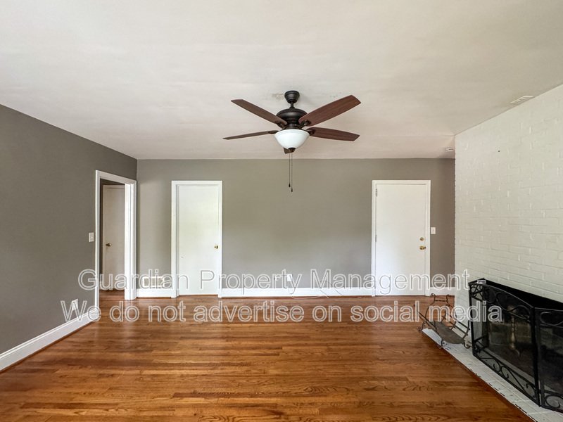 Charming 3 Bed 2 Bath Fayetteville Home property image