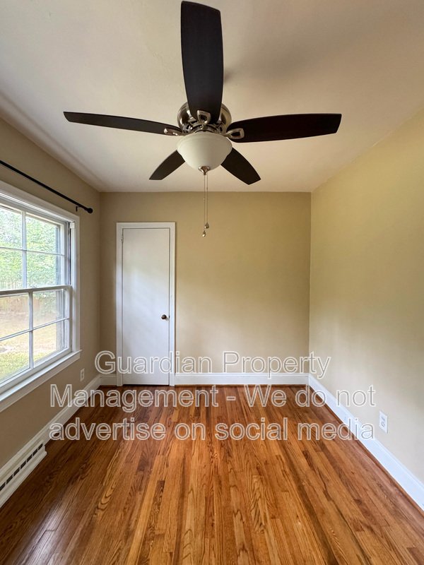 Charming 3 Bed 2 Bath Fayetteville Home property image