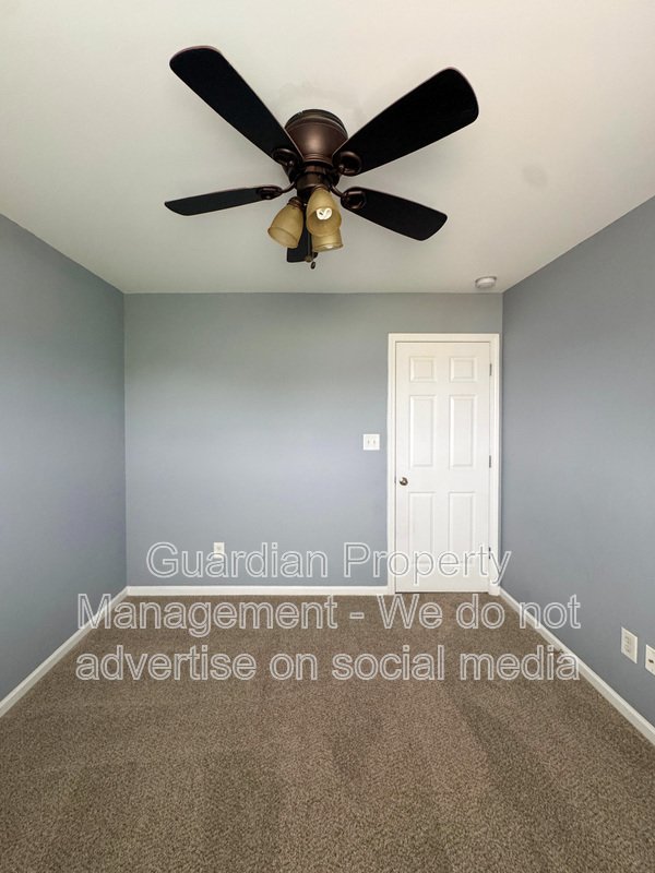 Spacious 3 Bed 2.5 Bath Home with Fenced Backyard property image