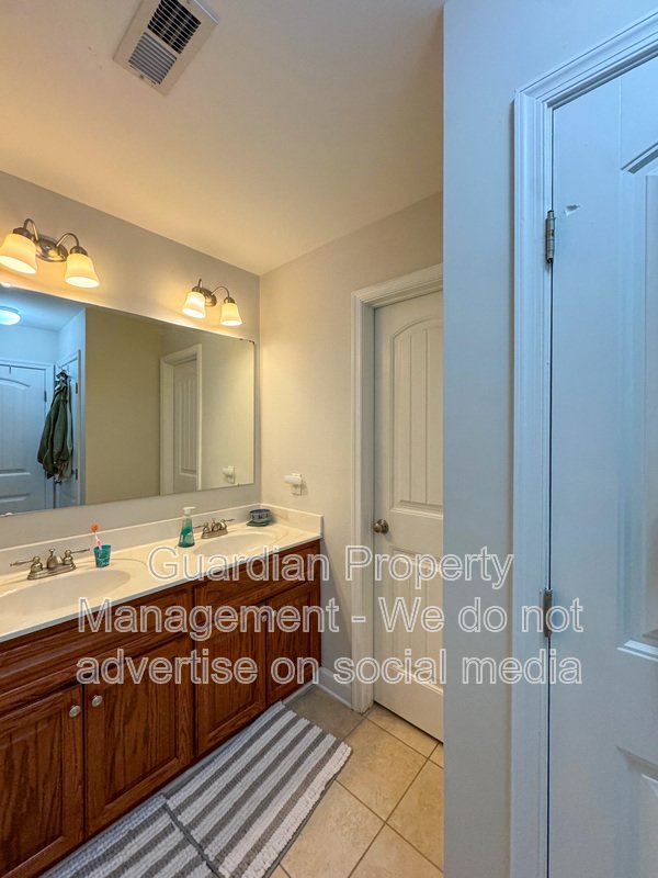 Well-Maintained 4 Bed 2.5 Bath Home with a Pool property image