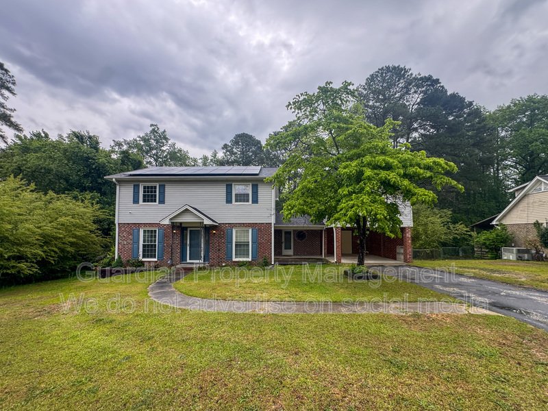Charming 3 Bed 1.5 Bath Home Close to Fort Bragg property image